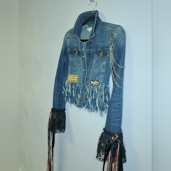 Hot CHICKS ONLY JACKET - Picture 13 of 13